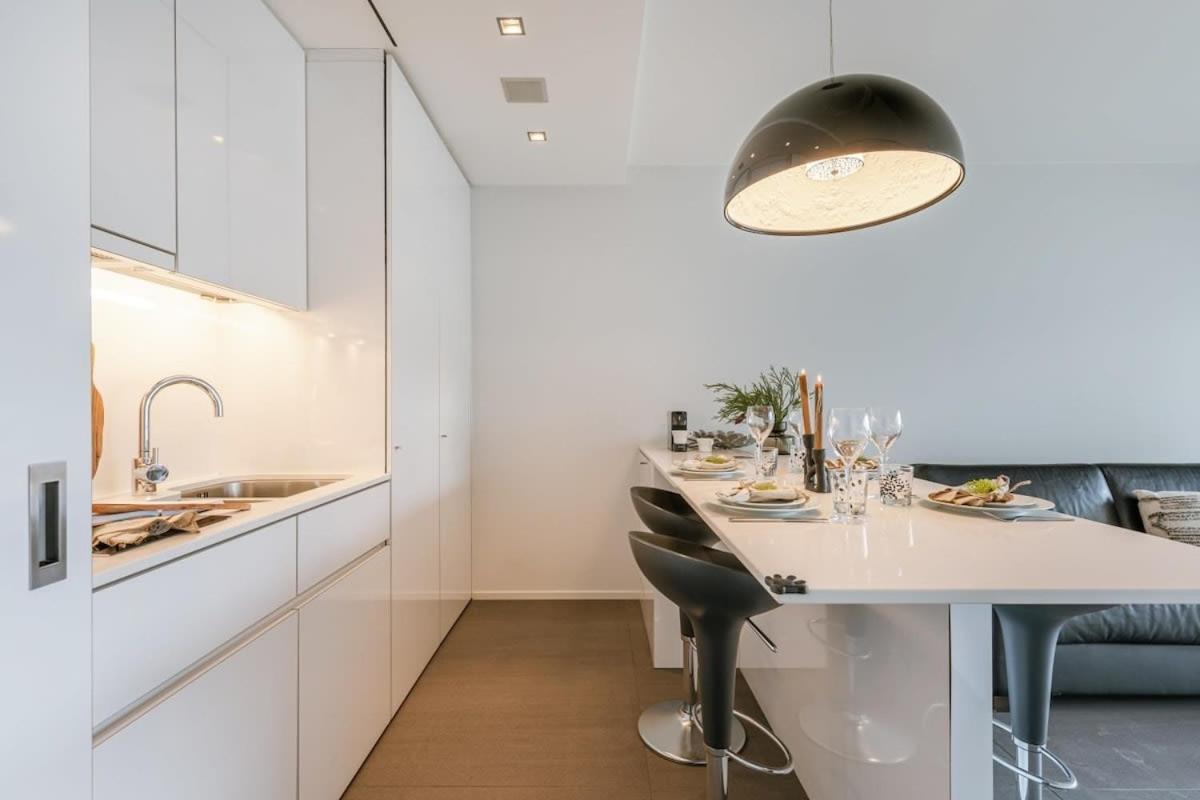 Modern Apartment In Centre Of Knokke Ngoại thất bức ảnh