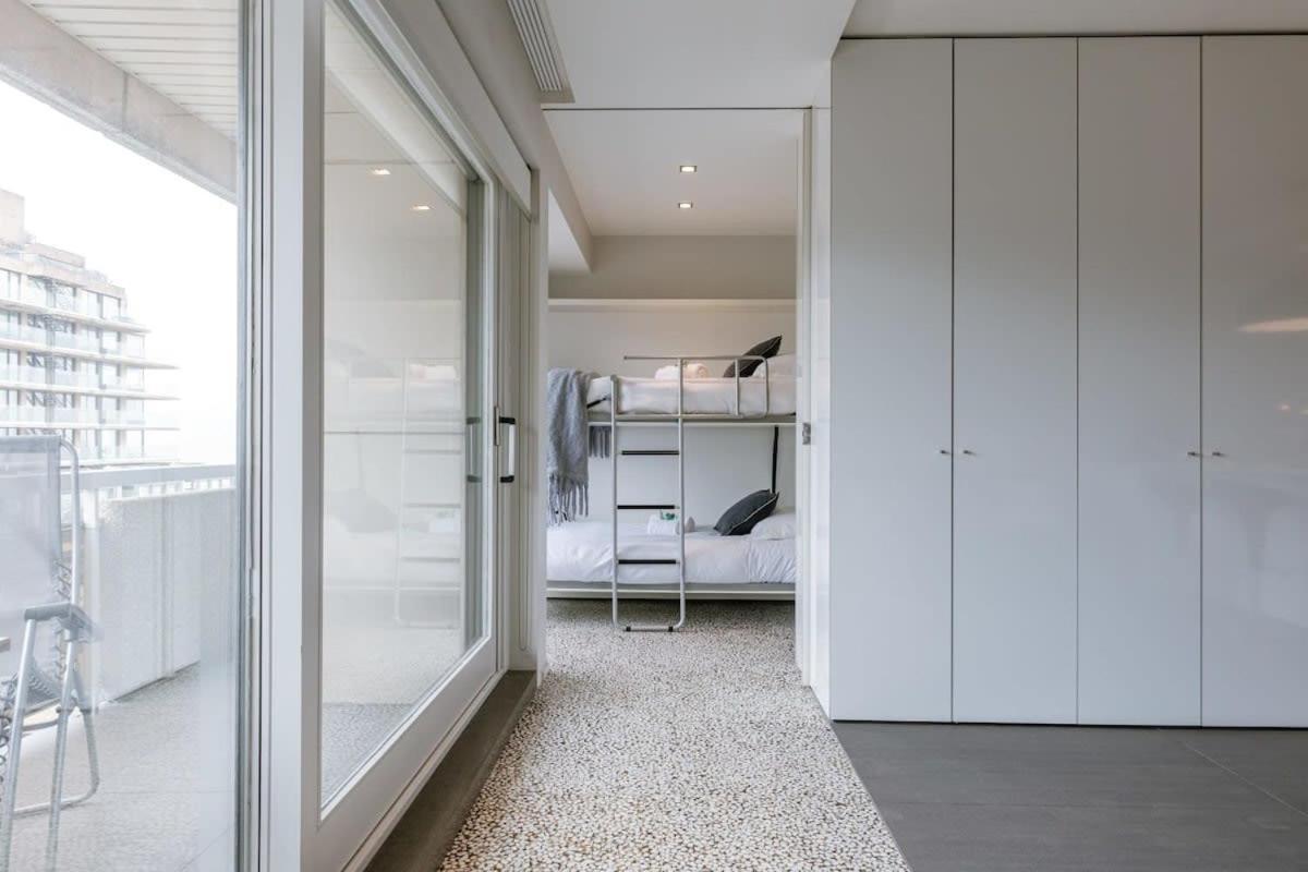 Modern Apartment In Centre Of Knokke Ngoại thất bức ảnh